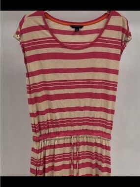 Tommy Hilfiger Women's Red and Cream Striped Maxi Dress